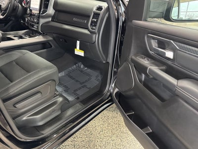 2025 RAM 1500 Big Horn Crew Cab 4x4 5'7' Box