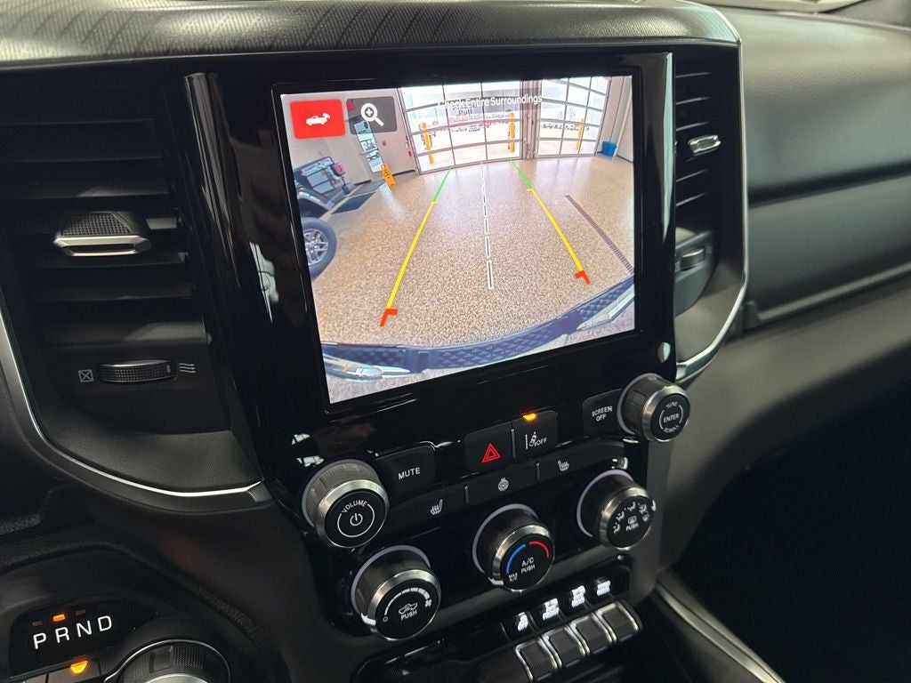 2025 RAM 1500 Big Horn Crew Cab 4x4 5'7' Box