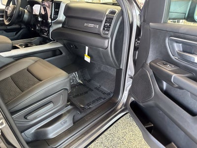 2027 RAM Ram 1500 RAM 1500 BIG HORN CREW CAB 4X4 5'7' BOX