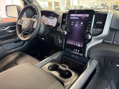 2027 RAM Ram 1500 RAM 1500 BIG HORN CREW CAB 4X4 5'7' BOX