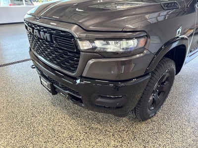 2027 RAM Ram 1500 RAM 1500 BIG HORN CREW CAB 4X4 5'7' BOX