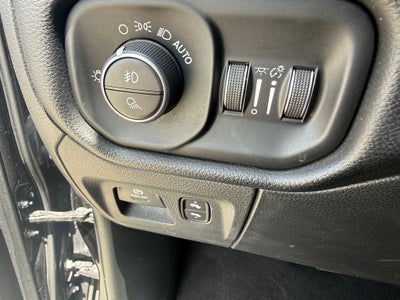 2019 RAM 1500 Big Horn/Lone Star Crew Cab 4x4 5'7' Box