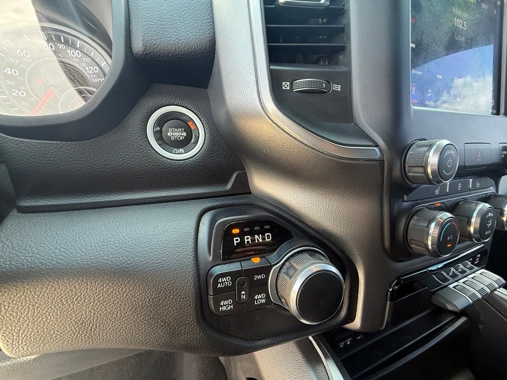 2019 RAM 1500 Big Horn/Lone Star Crew Cab 4x4 5'7' Box