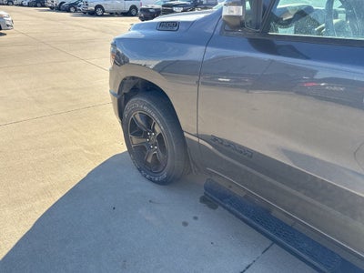 2020 RAM 1500 Big Horn Crew Cab 4x4 5'7' Box