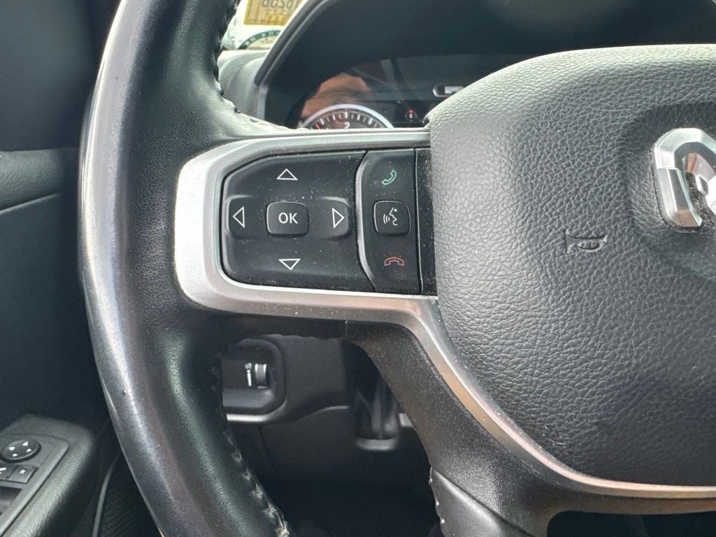 2022 RAM 1500 Big Horn Crew Cab 4x4 5'7' Box
