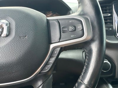 2022 RAM 1500 Big Horn Crew Cab 4x4 5'7' Box