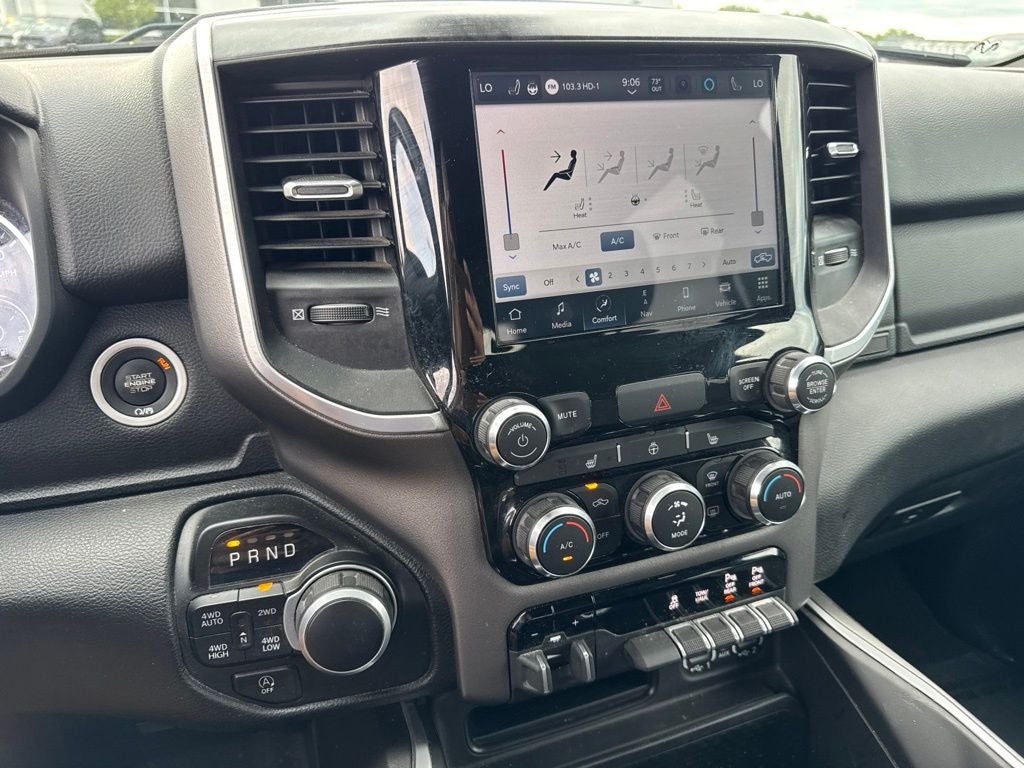 2022 RAM 1500 Big Horn Crew Cab 4x4 5'7' Box