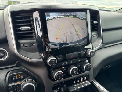 2022 RAM 1500 Big Horn Crew Cab 4x4 5'7' Box
