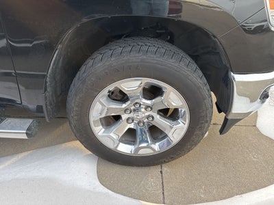 2019 RAM 1500 Big Horn/Lone Star Crew Cab 4x4 5'7' Box