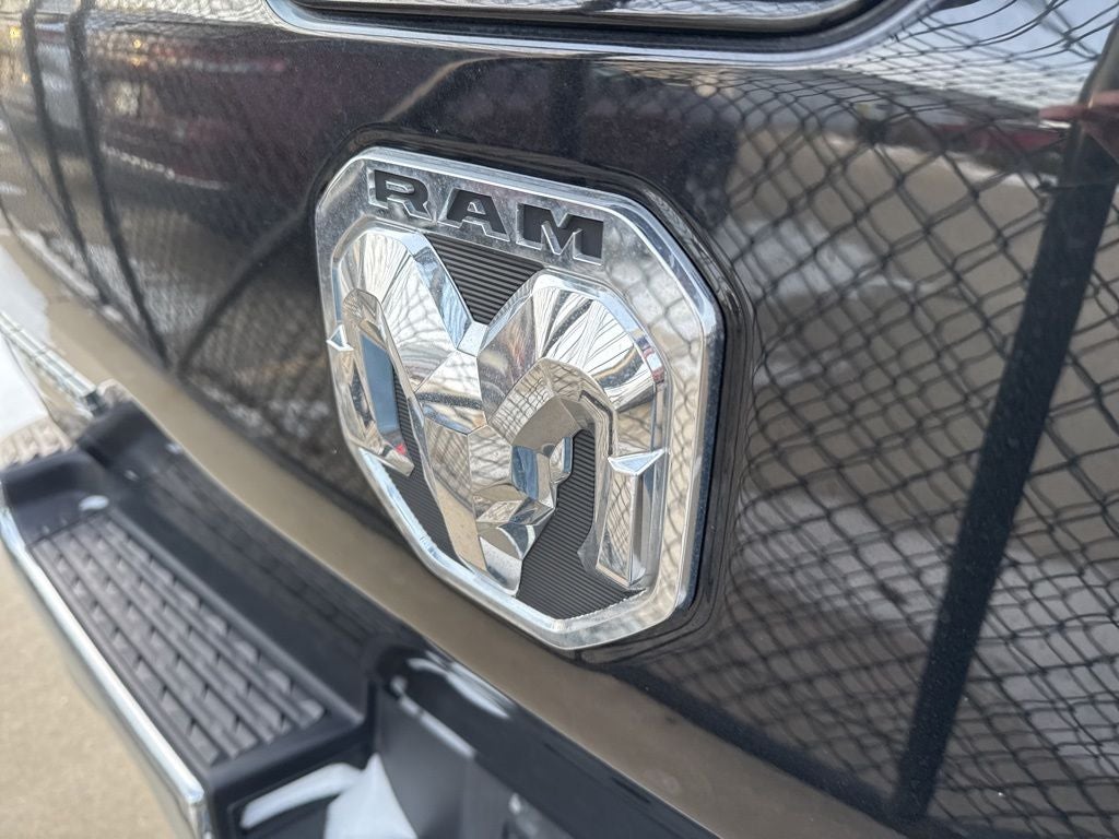 2019 RAM 1500 Big Horn/Lone Star Crew Cab 4x4 5'7' Box
