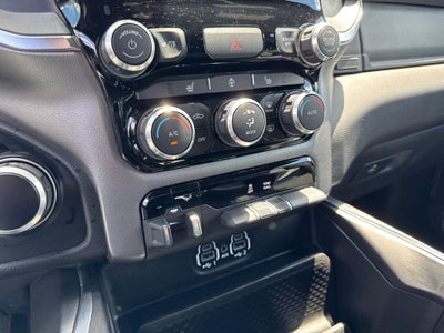 2024 RAM 1500 Big Horn Crew Cab 4x4 5'7' Box
