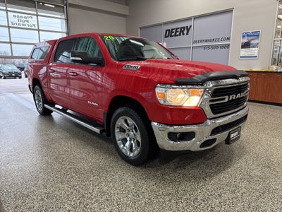 2020 RAM 1500 Big Horn Crew Cab 4x4 5'7' Box