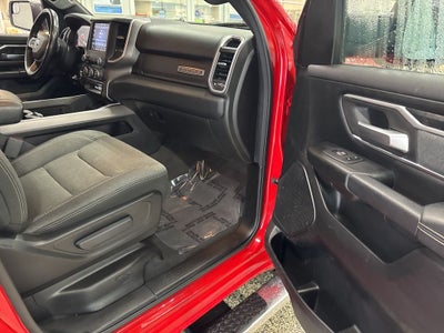 2020 RAM 1500 Big Horn Crew Cab 4x4 5'7' Box