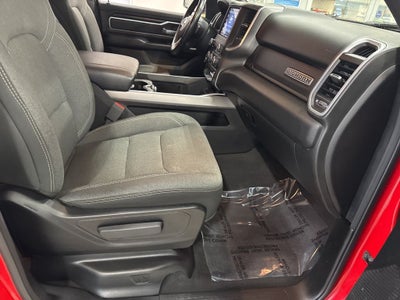 2020 RAM 1500 Big Horn Crew Cab 4x4 5'7' Box