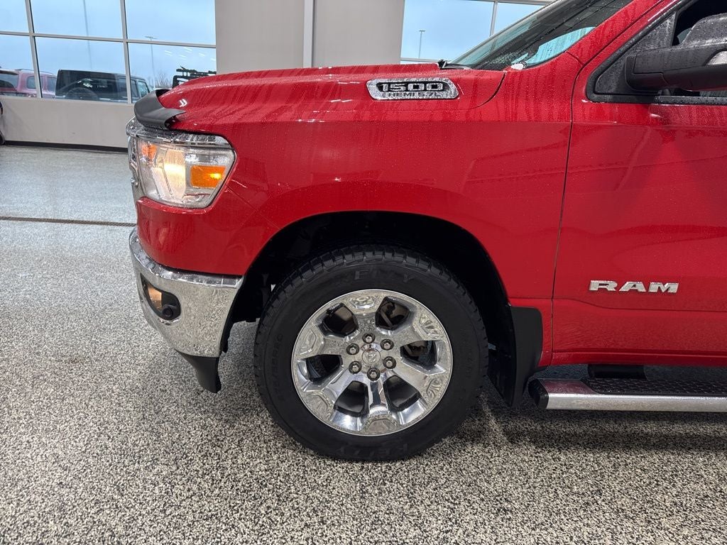 2020 RAM 1500 Big Horn Crew Cab 4x4 5'7' Box