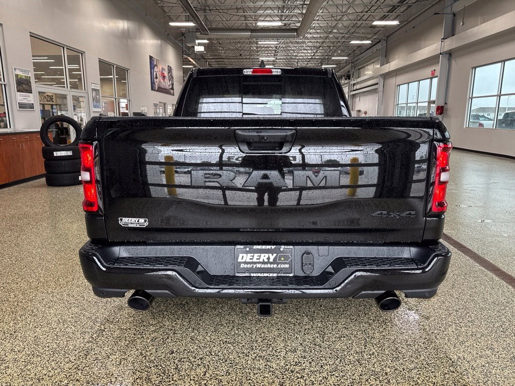 2027 RAM Ram 1500 RAM 1500 EXPRESS CREW CAB 4X4 5'7' BOX