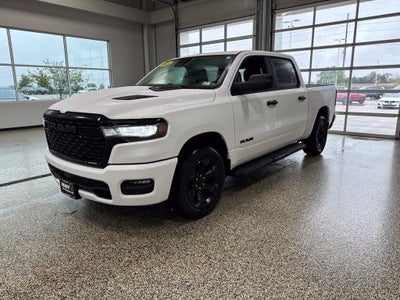 2027 RAM Ram 1500 RAM 1500 EXPRESS CREW CAB 4X4 5'7' BOX
