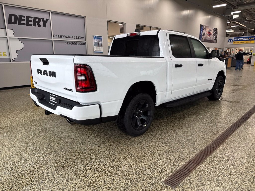 2027 RAM Ram 1500 RAM 1500 EXPRESS CREW CAB 4X4 5'7' BOX