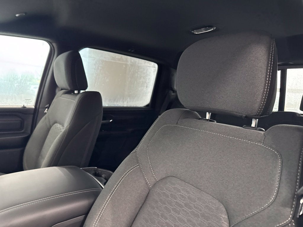 2027 RAM Ram 1500 RAM 1500 EXPRESS CREW CAB 4X4 5'7' BOX