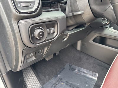 2026 RAM Ram 1500 RAM 1500 LIMITED CREW CAB 4X4 5'7' BOX