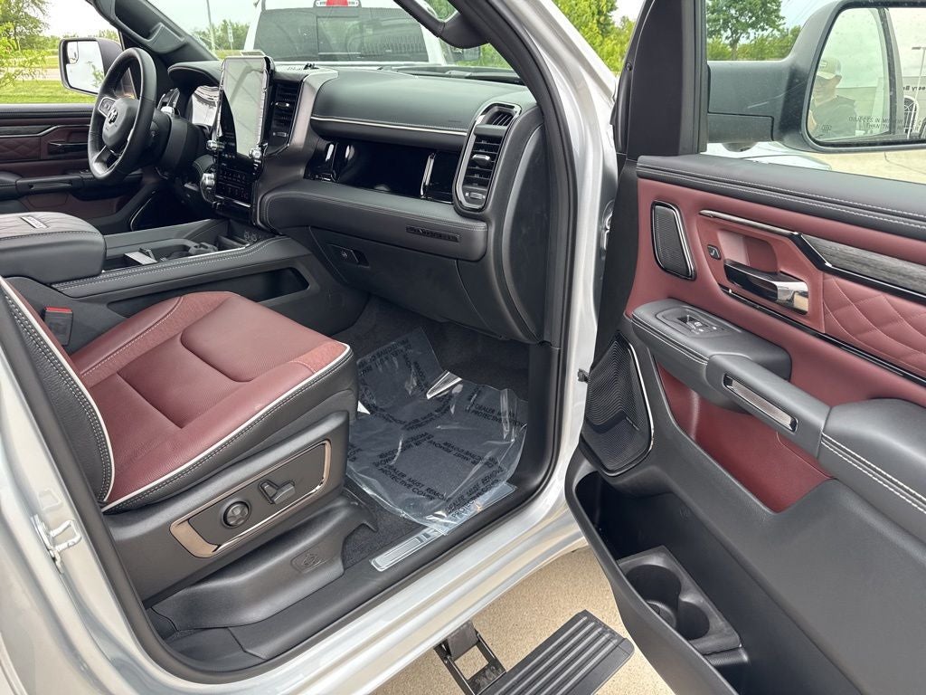 2026 RAM Ram 1500 RAM 1500 LIMITED CREW CAB 4X4 5'7' BOX