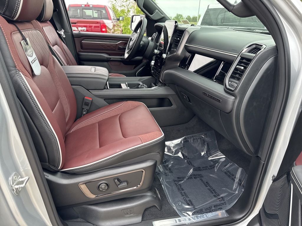 2026 RAM Ram 1500 RAM 1500 LIMITED CREW CAB 4X4 5'7' BOX