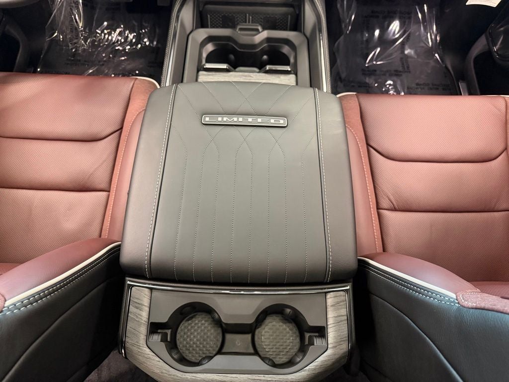 2026 RAM Ram 1500 RAM 1500 LIMITED CREW CAB 4X4 5'7' BOX