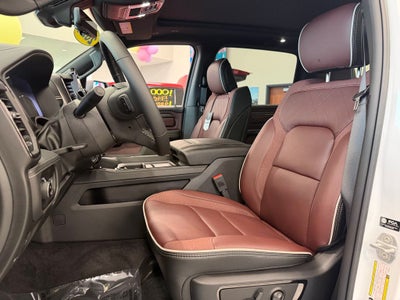 2026 RAM Ram 1500 RAM 1500 LIMITED CREW CAB 4X4 5'7' BOX