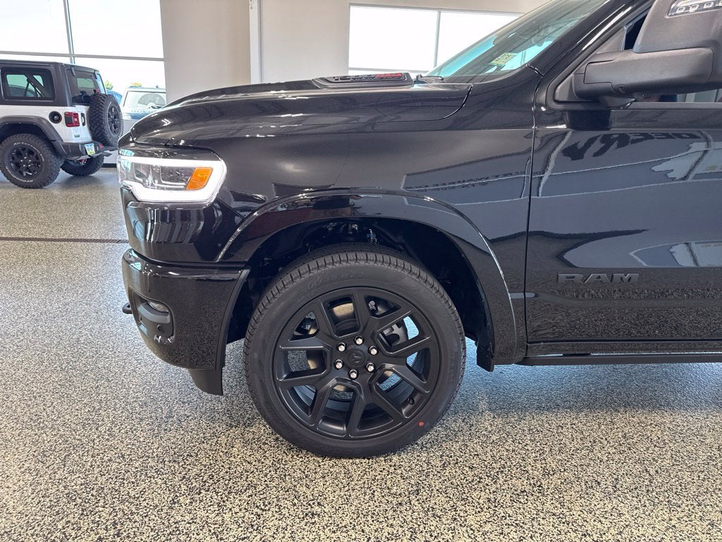 2027 RAM Ram 1500 RAM 1500 LIMITED CREW CAB 4X4 5'7' BOX