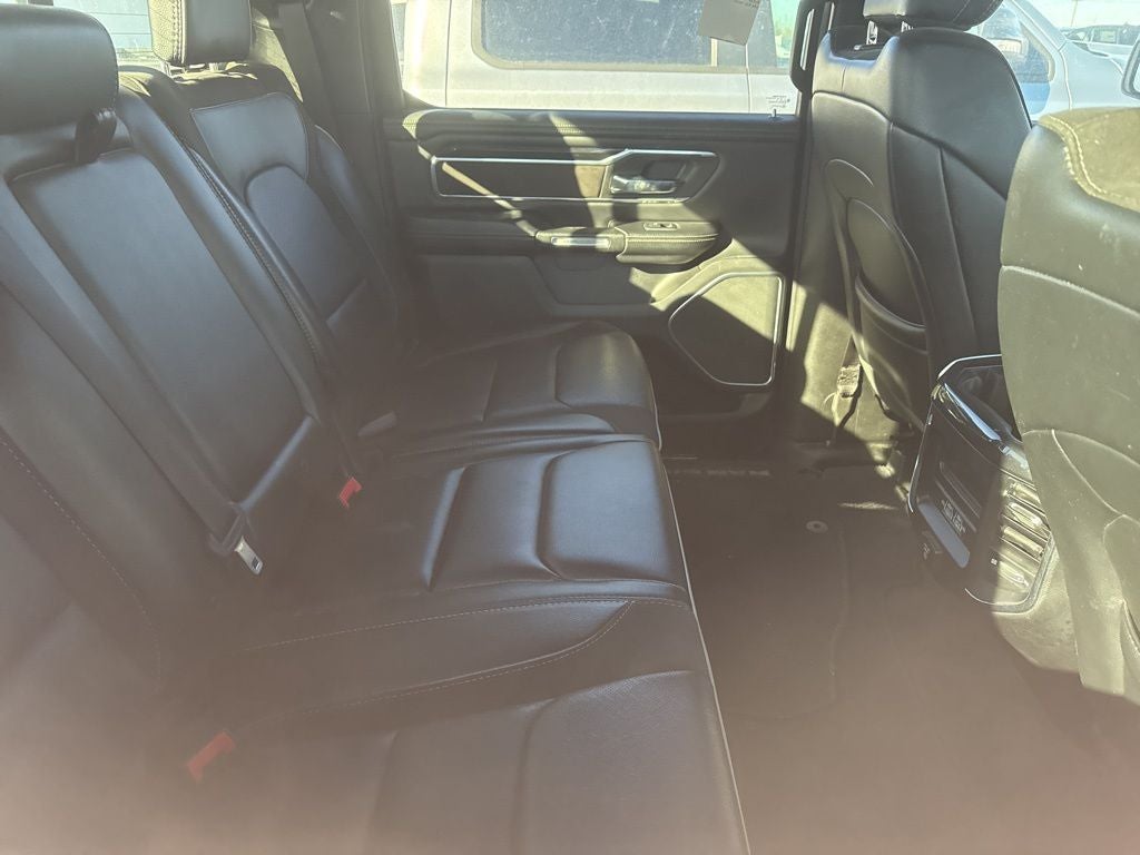 2022 RAM 1500 Laramie Crew Cab 4x4 5'7' Box