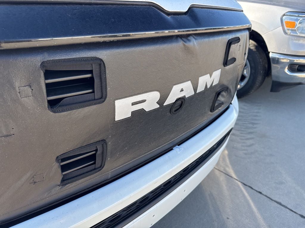 2022 RAM 1500 Laramie Crew Cab 4x4 5'7' Box