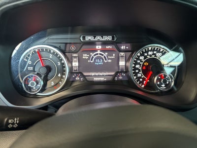 2022 RAM 1500 Laramie Crew Cab 4x4 5'7' Box