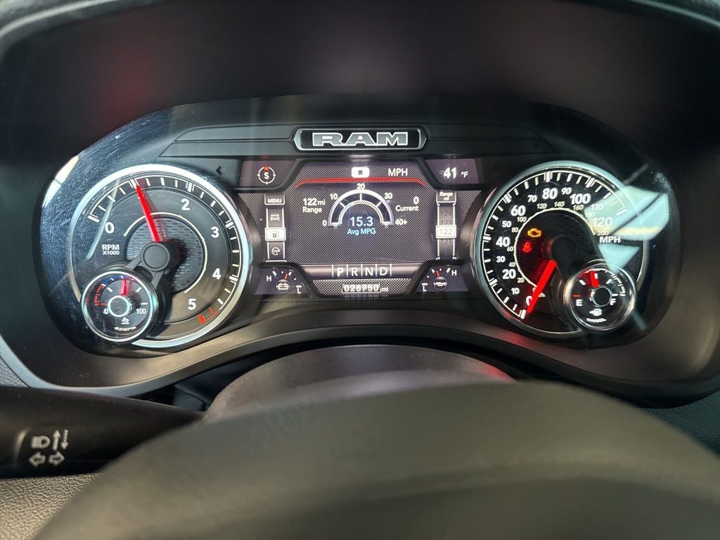 2022 RAM 1500 Laramie Crew Cab 4x4 5'7' Box