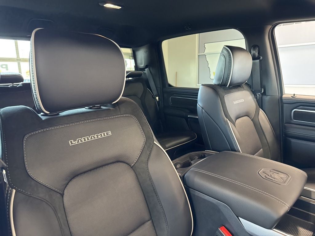 2025 RAM 1500 Laramie Crew Cab 4x4 5'7' Box