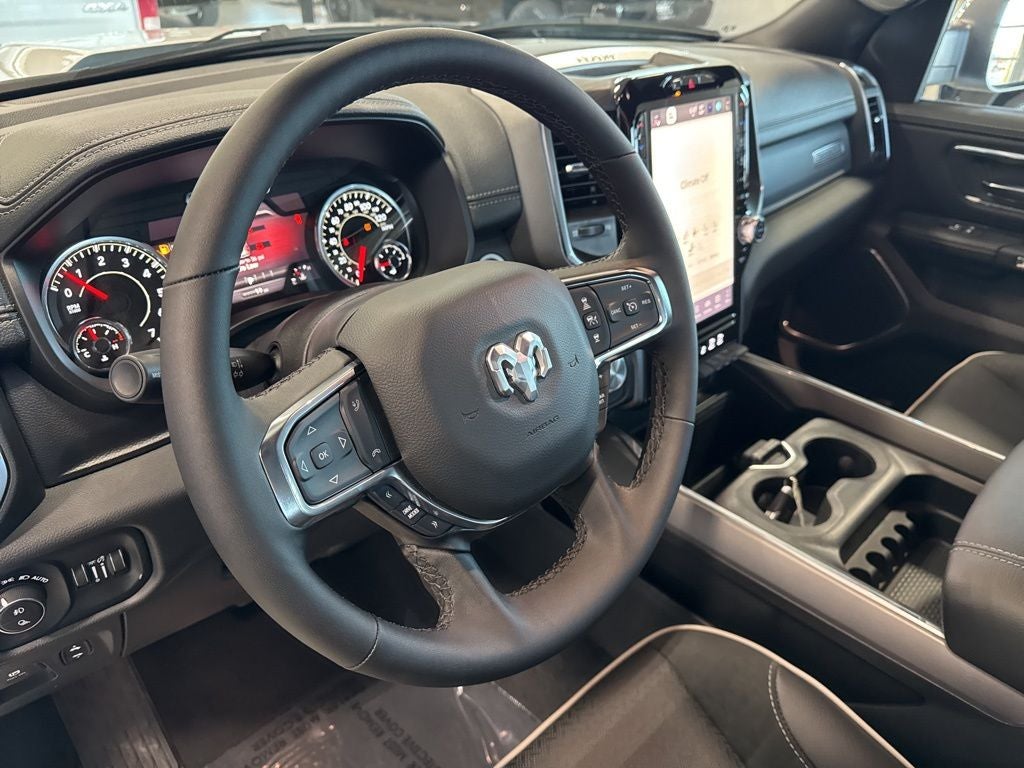 2025 RAM 1500 Laramie Crew Cab 4x4 5'7' Box