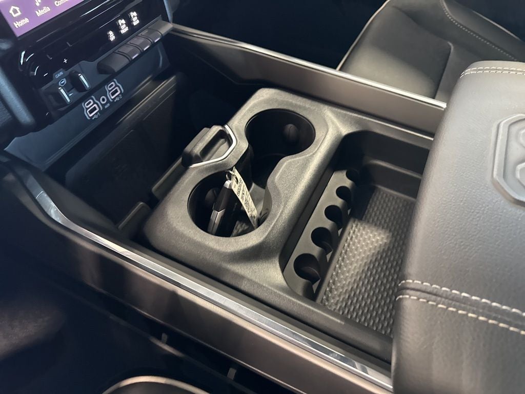 2025 RAM 1500 Laramie Crew Cab 4x4 5'7' Box