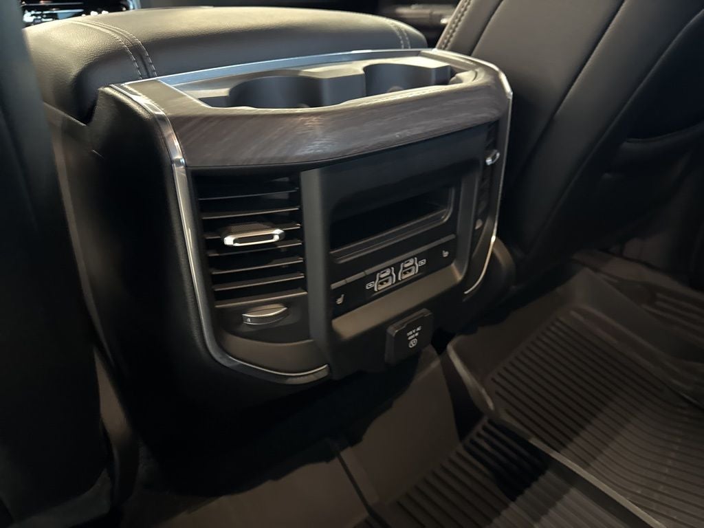 2025 RAM 1500 Laramie Crew Cab 4x4 5'7' Box