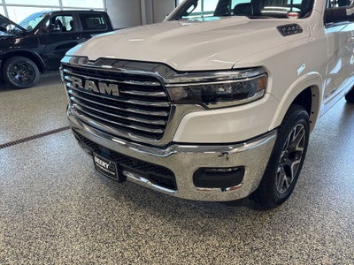 2025 RAM 1500 Laramie Crew Cab 4x4 5'7' Box