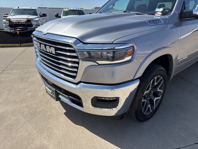 2025 RAM 1500 Laramie Crew Cab 4x4 5'7' Box