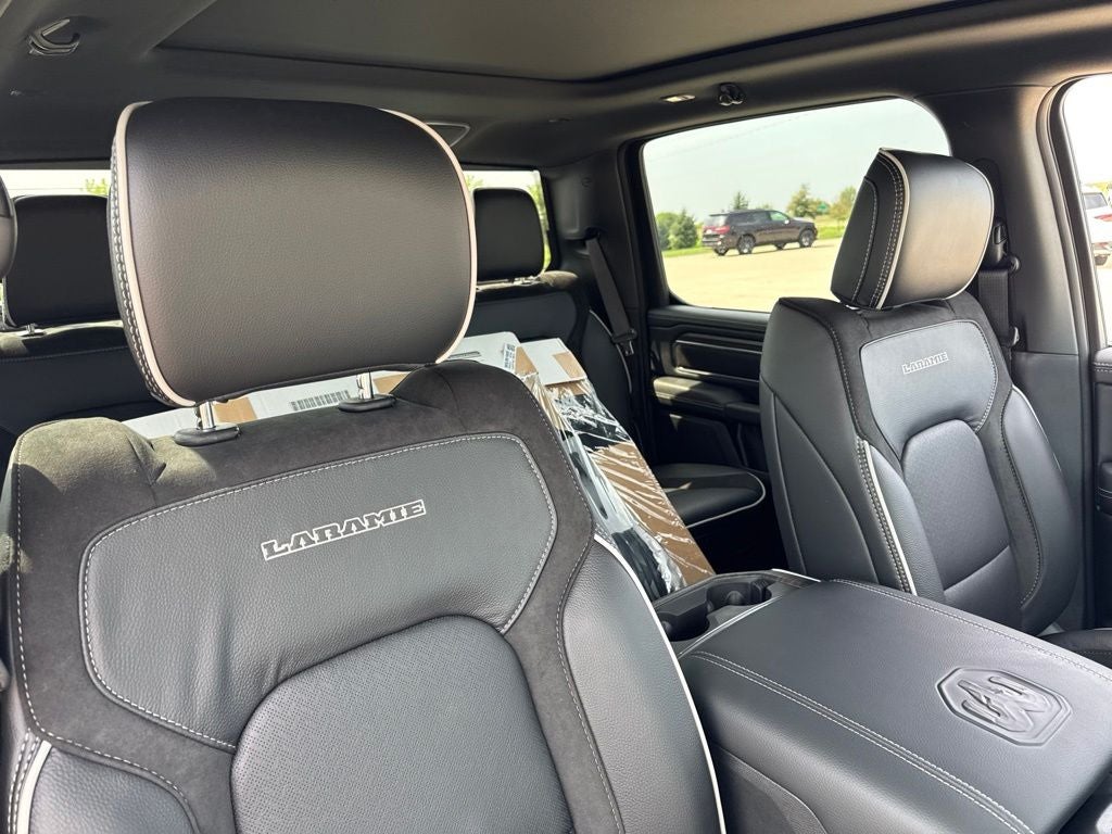 2027 RAM Ram 1500 RAM 1500 LARAMIE CREW CAB 4X4 5'7' BOX