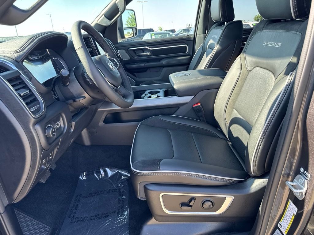 2027 RAM Ram 1500 RAM 1500 LARAMIE CREW CAB 4X4 5'7' BOX