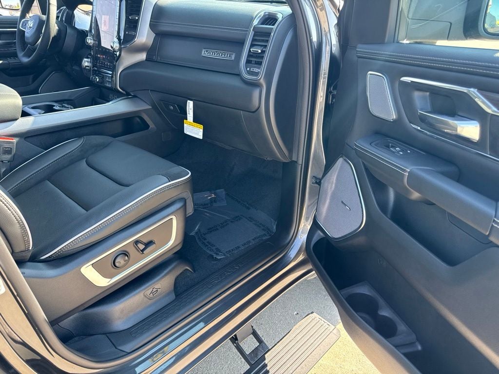2027 RAM Ram 1500 RAM 1500 LARAMIE CREW CAB 4X4 5'7' BOX