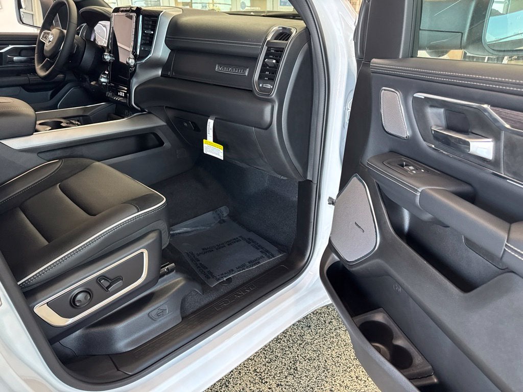 2027 RAM Ram 1500 RAM 1500 LARAMIE CREW CAB 4X4 5'7' BOX