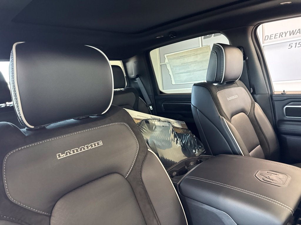2027 RAM Ram 1500 RAM 1500 LARAMIE CREW CAB 4X4 5'7' BOX