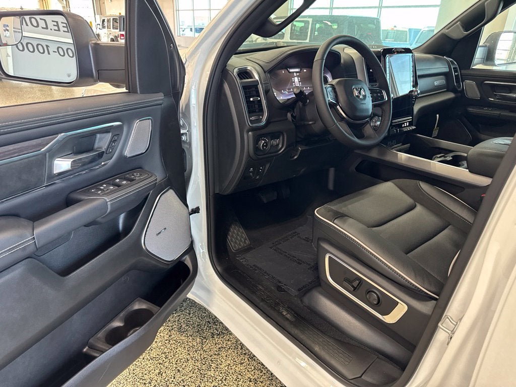 2027 RAM Ram 1500 RAM 1500 LARAMIE CREW CAB 4X4 5'7' BOX