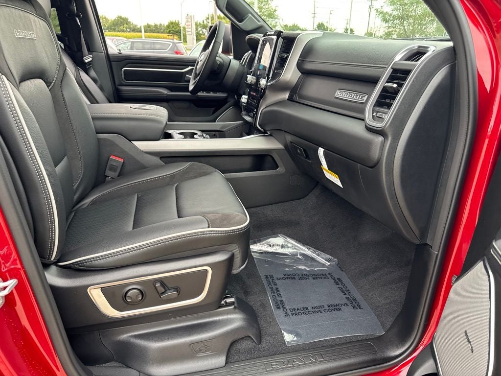 2027 RAM Ram 1500 RAM 1500 LARAMIE CREW CAB 4X4 5'7' BOX