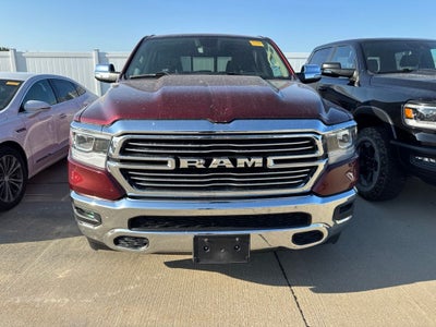 2020 RAM 1500 Laramie Crew Cab 4x4 5'7' Box