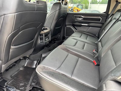 2020 RAM 1500 Laramie Crew Cab 4x4 5'7' Box