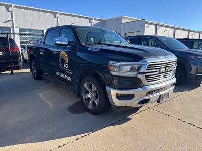 2019 RAM 1500 Laramie Crew Cab 4x4 5'7' Box