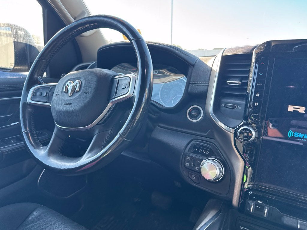 2019 RAM 1500 Laramie Crew Cab 4x4 5'7' Box